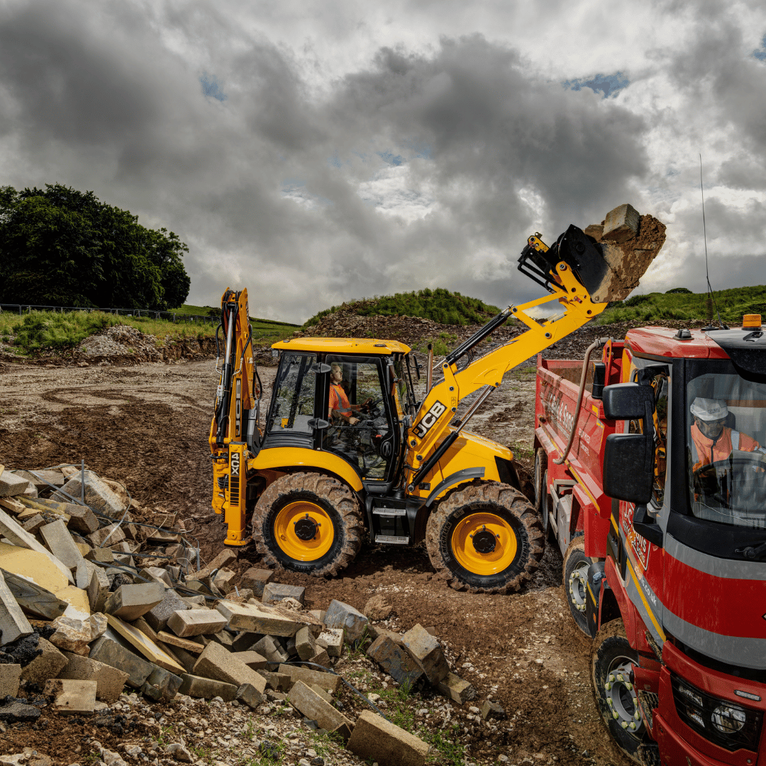 JCB 4CX – MM Daru géppark