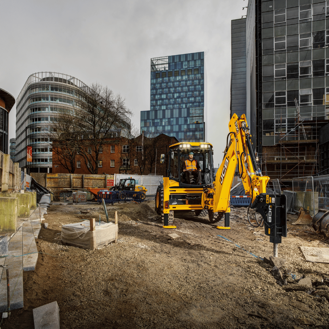 JCB 4CX gépi földmunka – 4. kép
